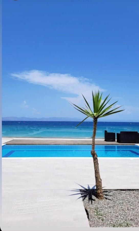 Vaso Beach Front Villa Jaliszósz Kültér fotó